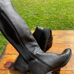 Kenneth Cole riding boots